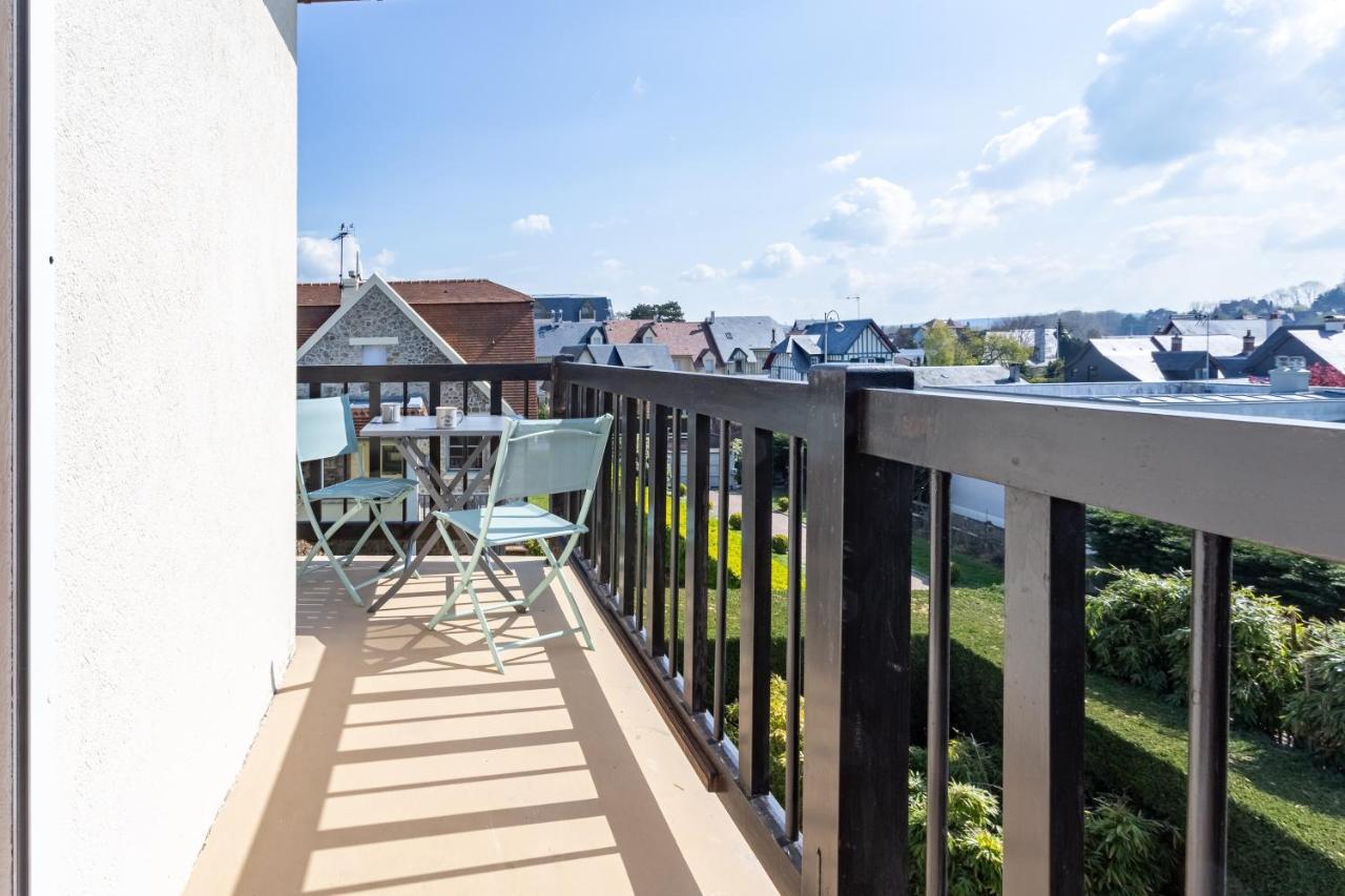 Le Carrousel - Appartement Avec Studio Attenant Deauville Buitenkant foto